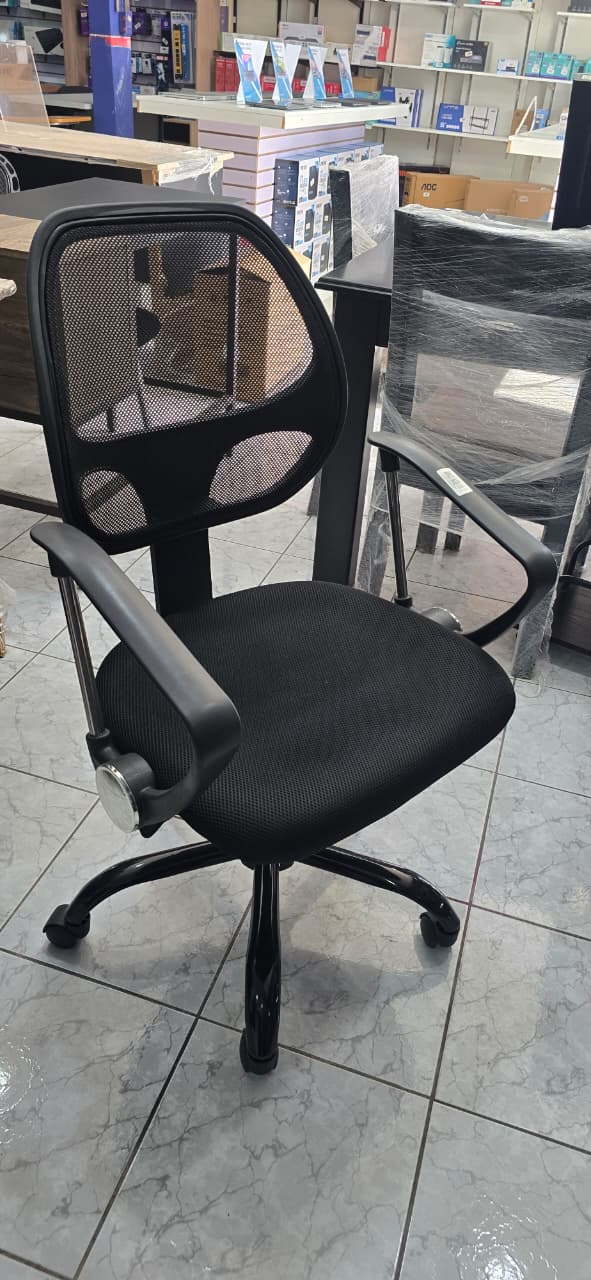 Silla secretaria con brazo Modelo DC-30GTN